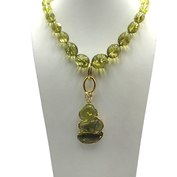 "Green amber" necklace mounted on silver