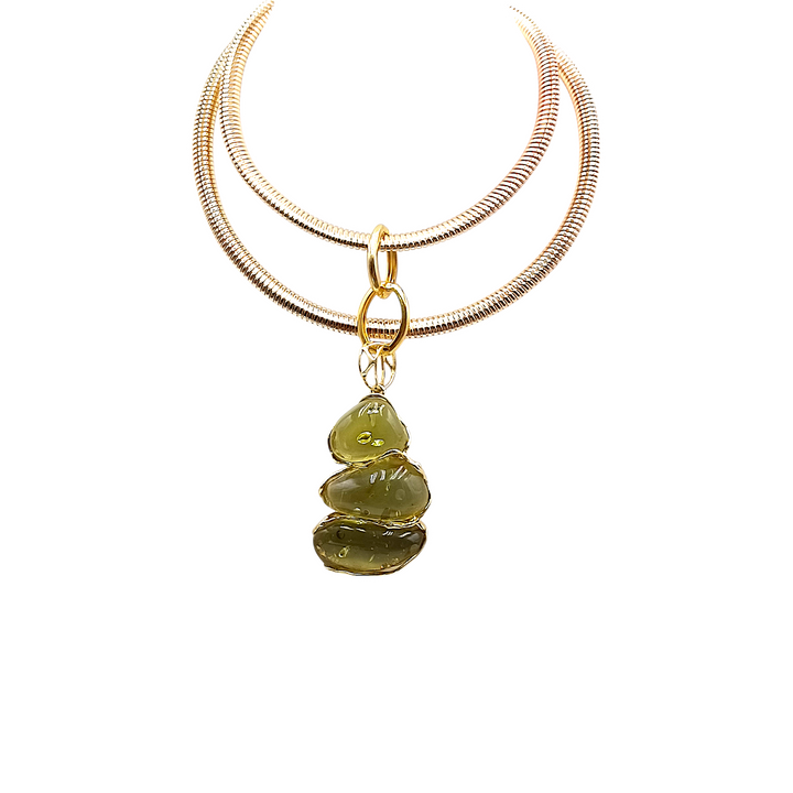 Pendant necklace "tris of green amber" mounted on silver