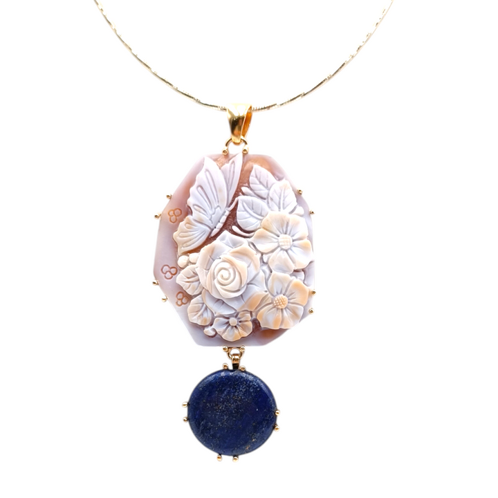 Pendant necklace "flower and butterfly" in cameo and kyanite mounted on silver