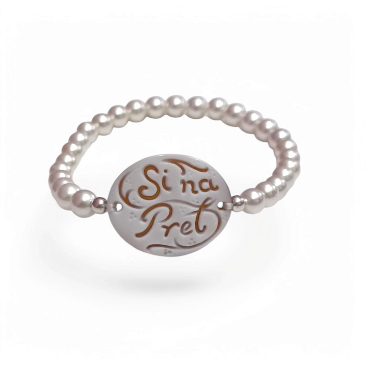 END OF COLLECTION - "Si na Pret" bracelet on sardonyx shell and pearls and lava stone from Vesuvius.