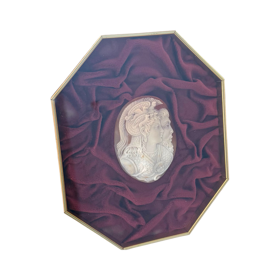 Quadro “Atena e Zeus” di cammeo corniola montato in quadro