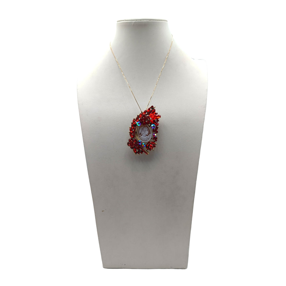Ciondolo spilla Dama di Cammeo e Cristalli Swarovski