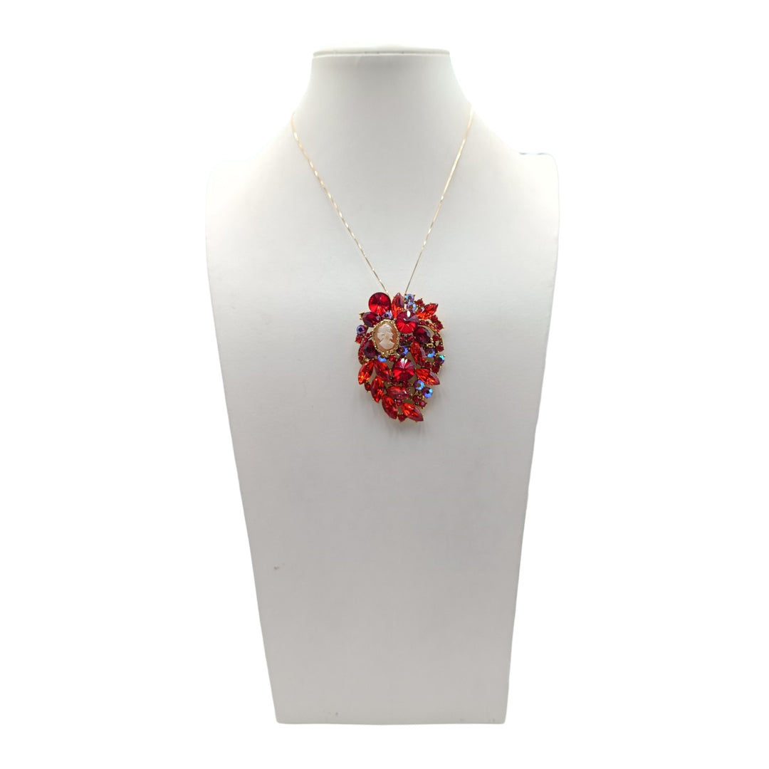 Ciondolo spilla Dama di Cammeo e Cristalli Swarovski