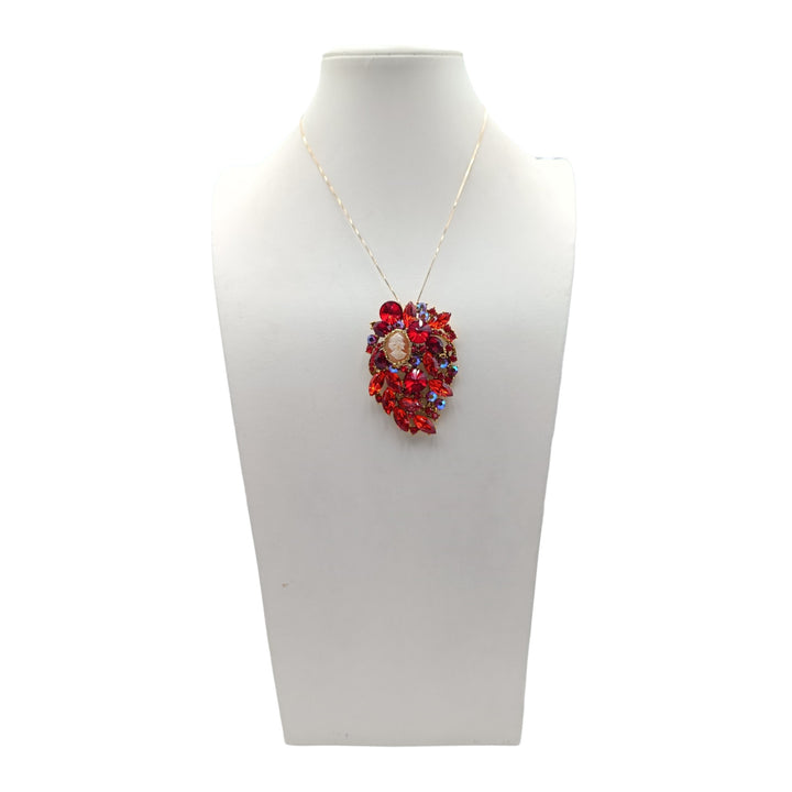 Ciondolo spilla Dama di Cammeo e Cristalli Swarovski