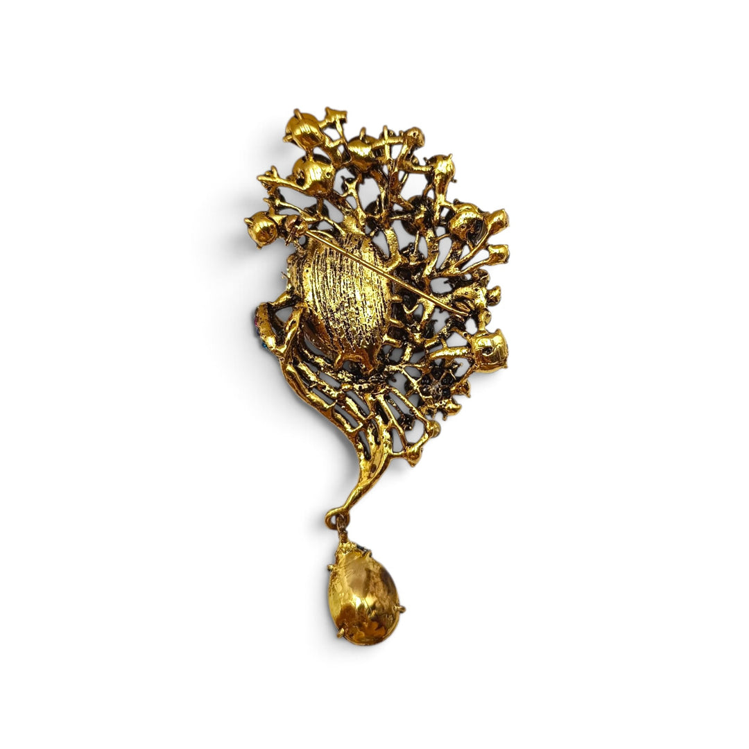Spilla Dea di Cammeo e Cristalli Swarovski