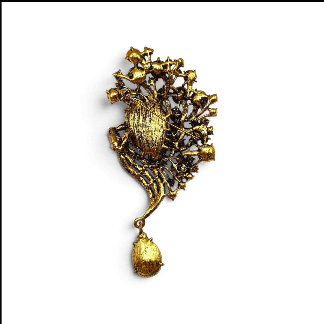 Spilla Dea di Cammeo e Cristalli Swarovski
