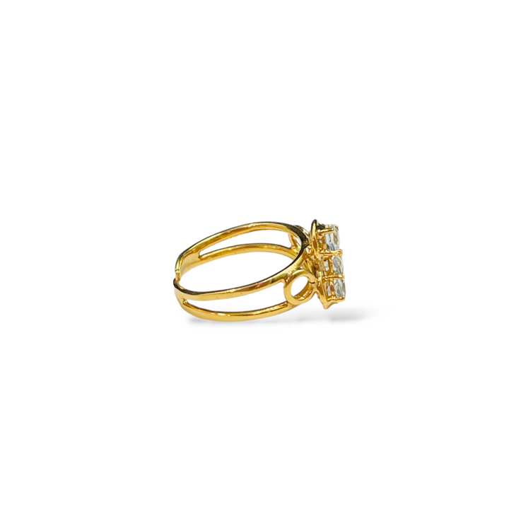 Aquamarine ring mounted on silver