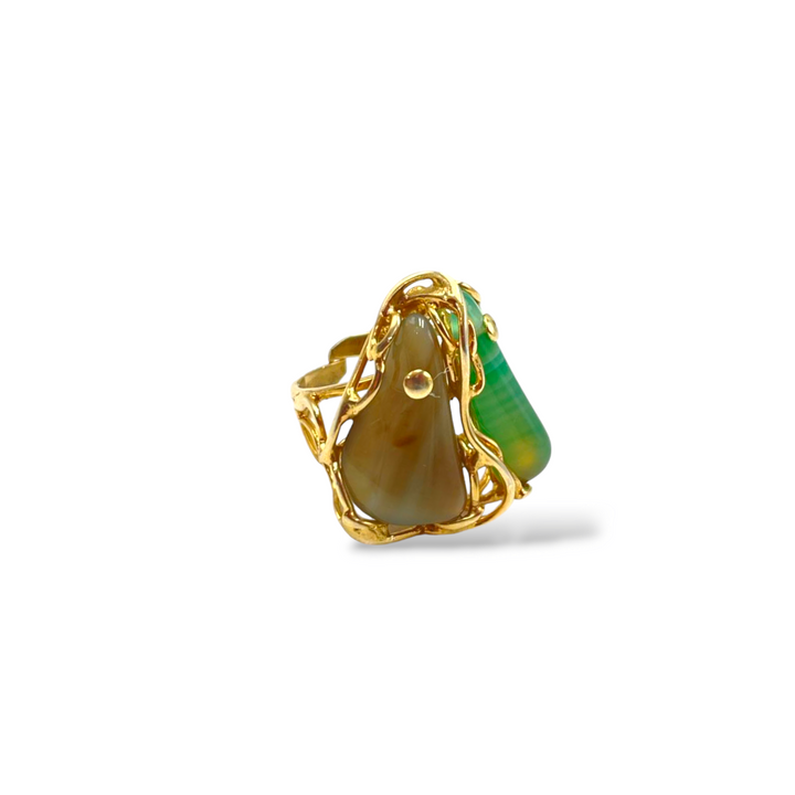 END OF COLLECTION - Agate triangle ring mounted on silver 
