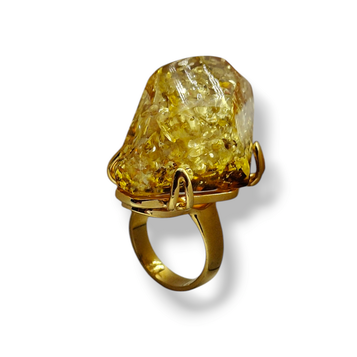 Baltic Sea "lemon amber" ring mounted on silver