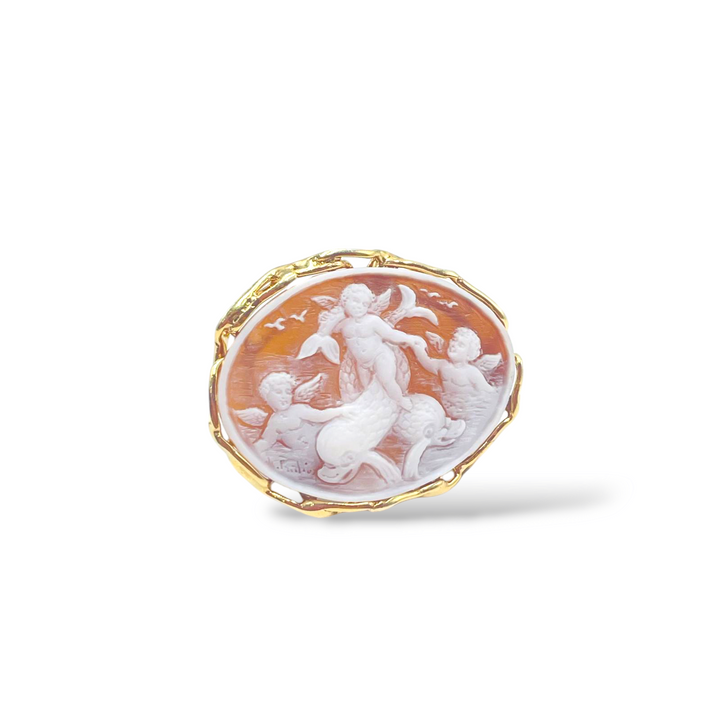 "ANGELS OF THE SEA" RING IN CAMEO MOUNTED ON SILVER