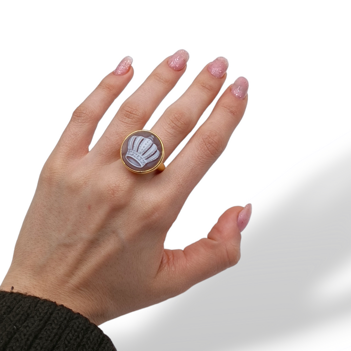 Cameo crown ring mounted on silver