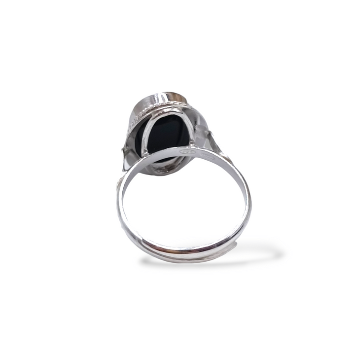 Goddess ring in blue agate and mounted on silver