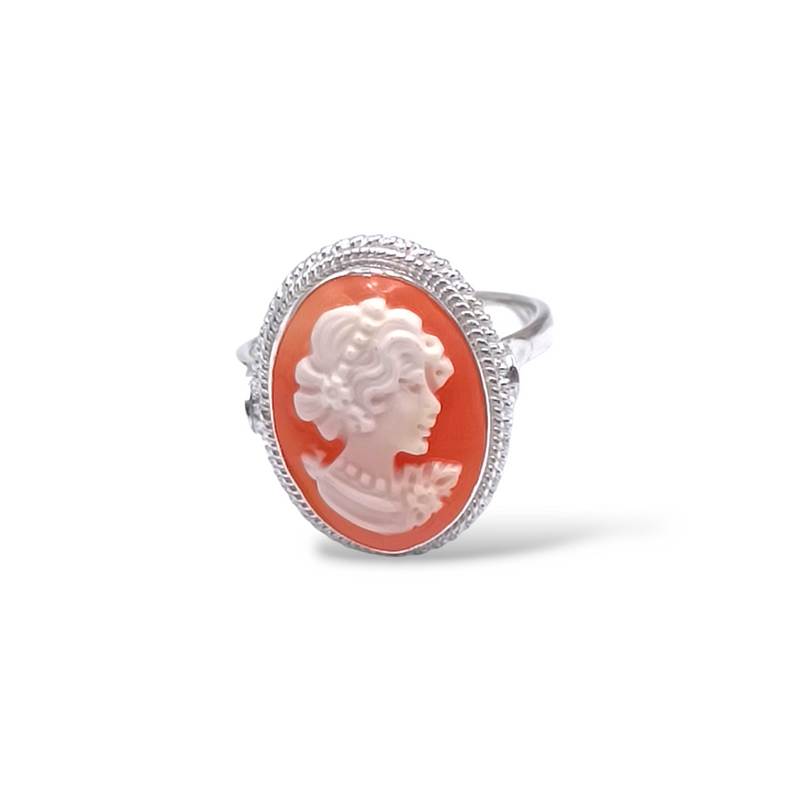 End of collection - Goddess ring in carnelian cameo and silver