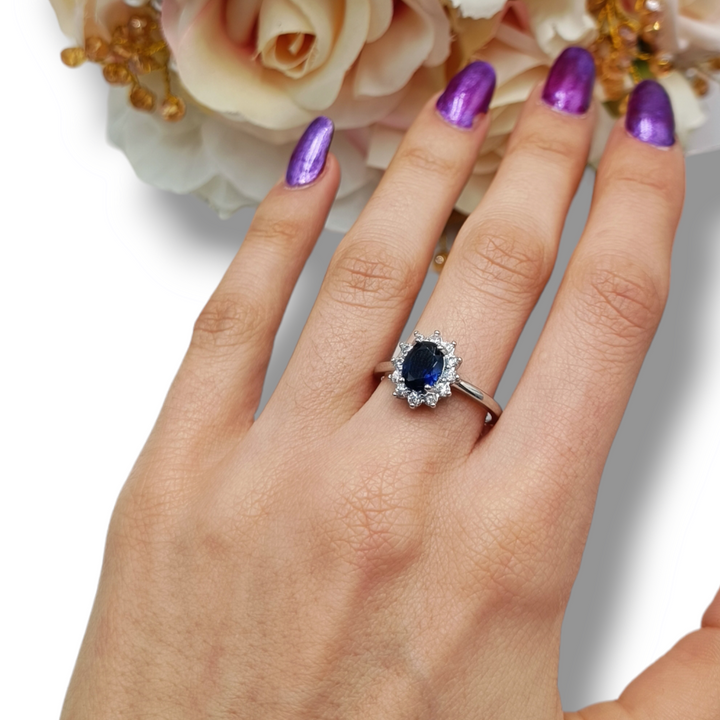 END OF COLLECTION - Oval ring on zirconia