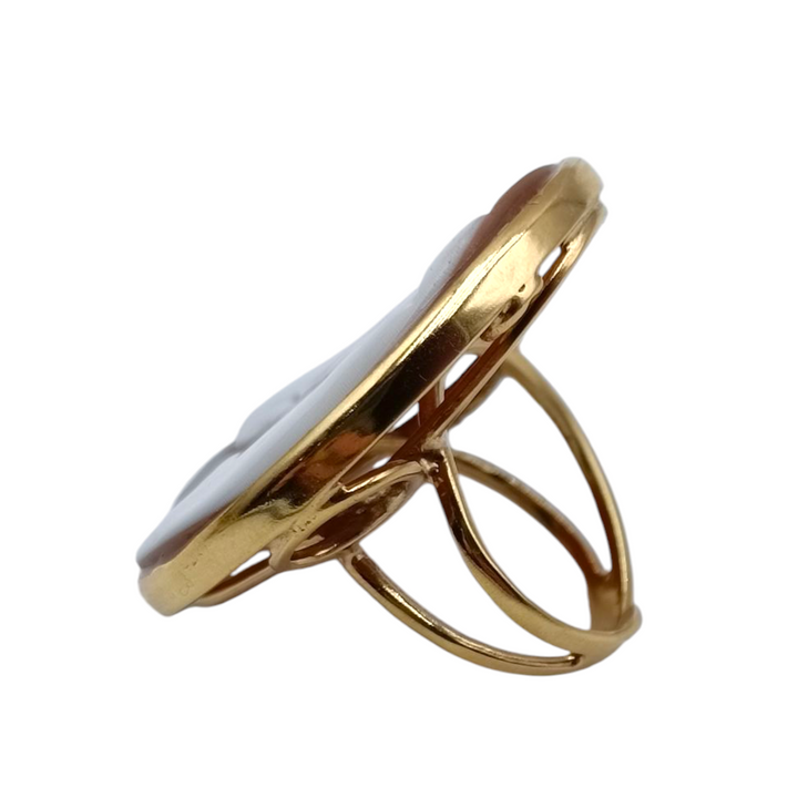 Anello "baciami" su cammeo sardonico montato su argento