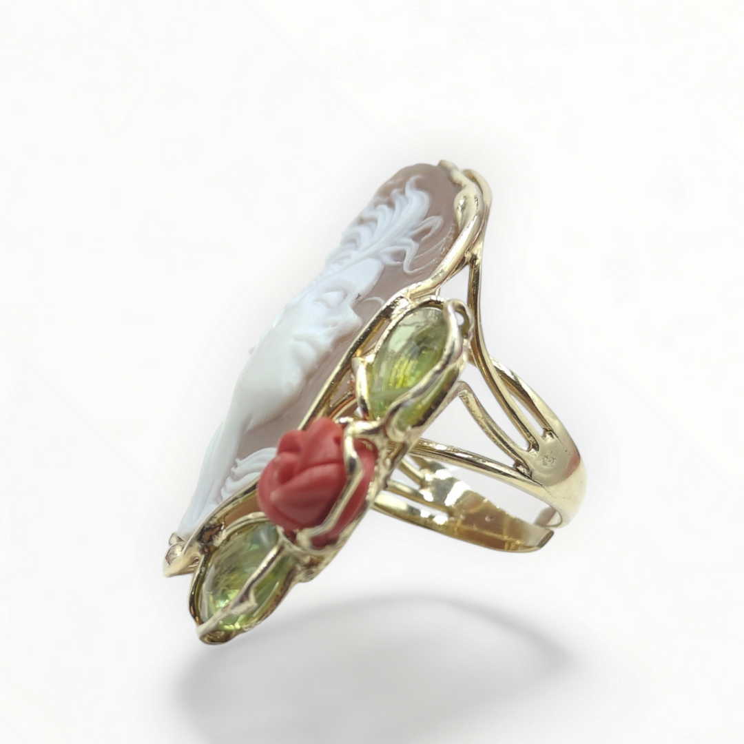 "Rebel Lady" cameo ring mounted on silver