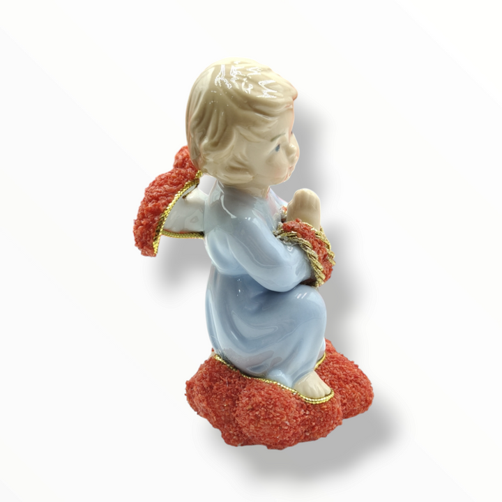 Table angel in Vietri ceramic with red coral