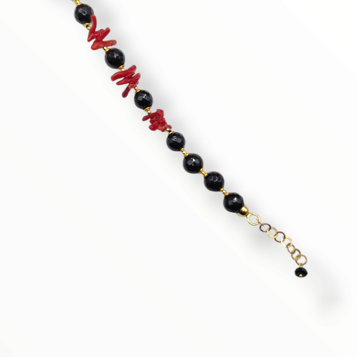 Coral and agate bracelet mounted on silver