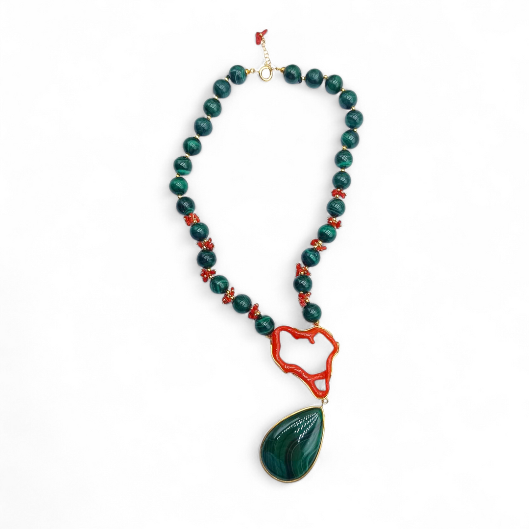 Collana Goccia in Malachite e Corallo montato in Argento Dorato
