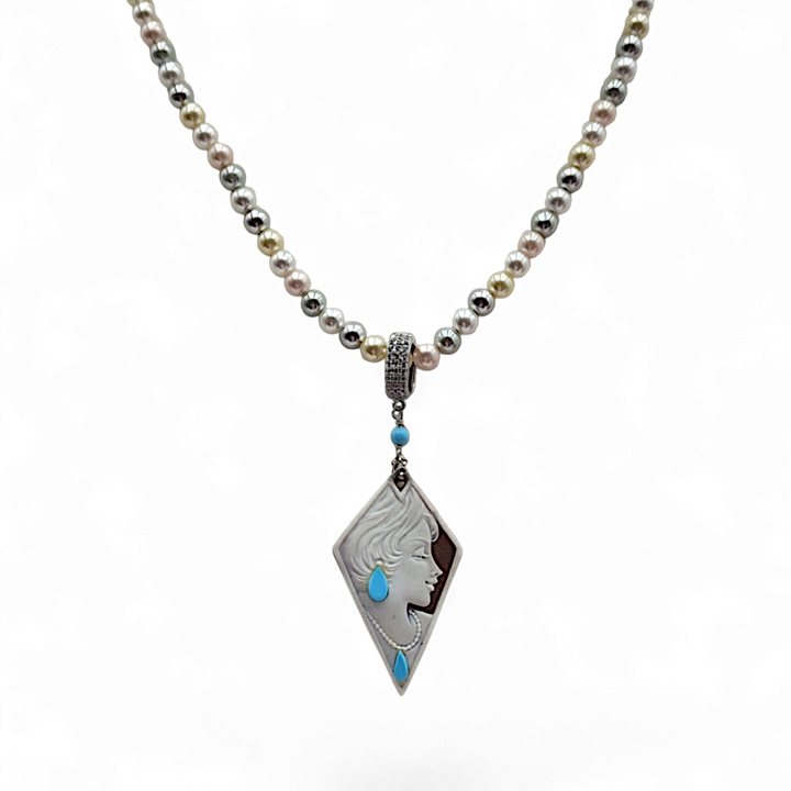 Pendant necklace "the dreamer" in sardonyx cameo and turquoise paste mounted on silver