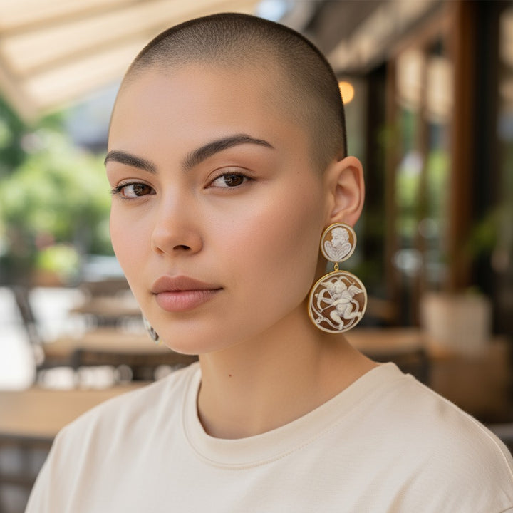 Orecchini Angeli di Cammeo montati in Argento Dorato