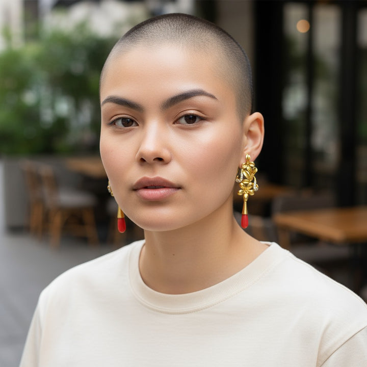 Orecchini Goccia di Corallo, Argento Dorato e Zirconi