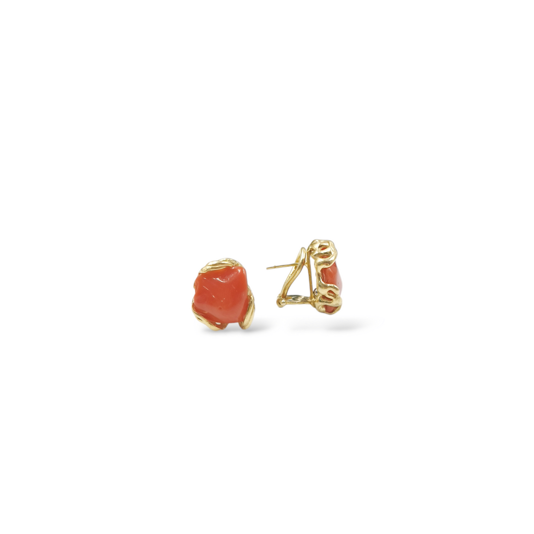 Orecchini sasso di corallo rosso montati in argento