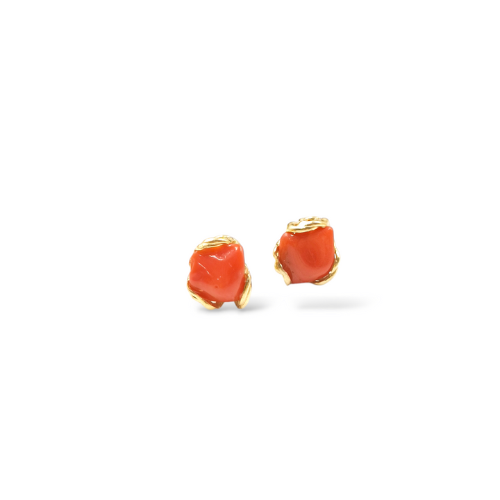 Orecchini sasso di corallo rosso montati in argento