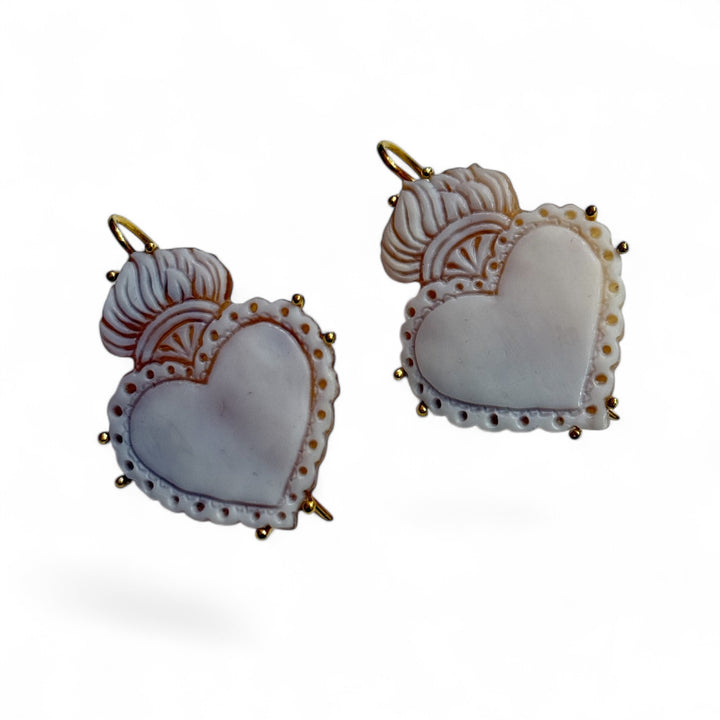 End of collection - "sacred heart" earrings in sardonic cameo mounted on gold-plated silver