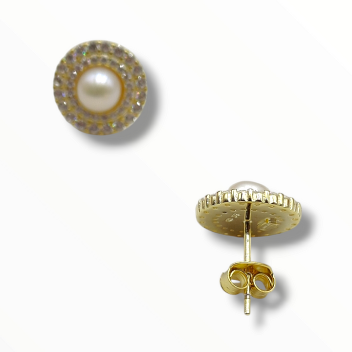 Pearl and zirconia flower earrings mounted on silver