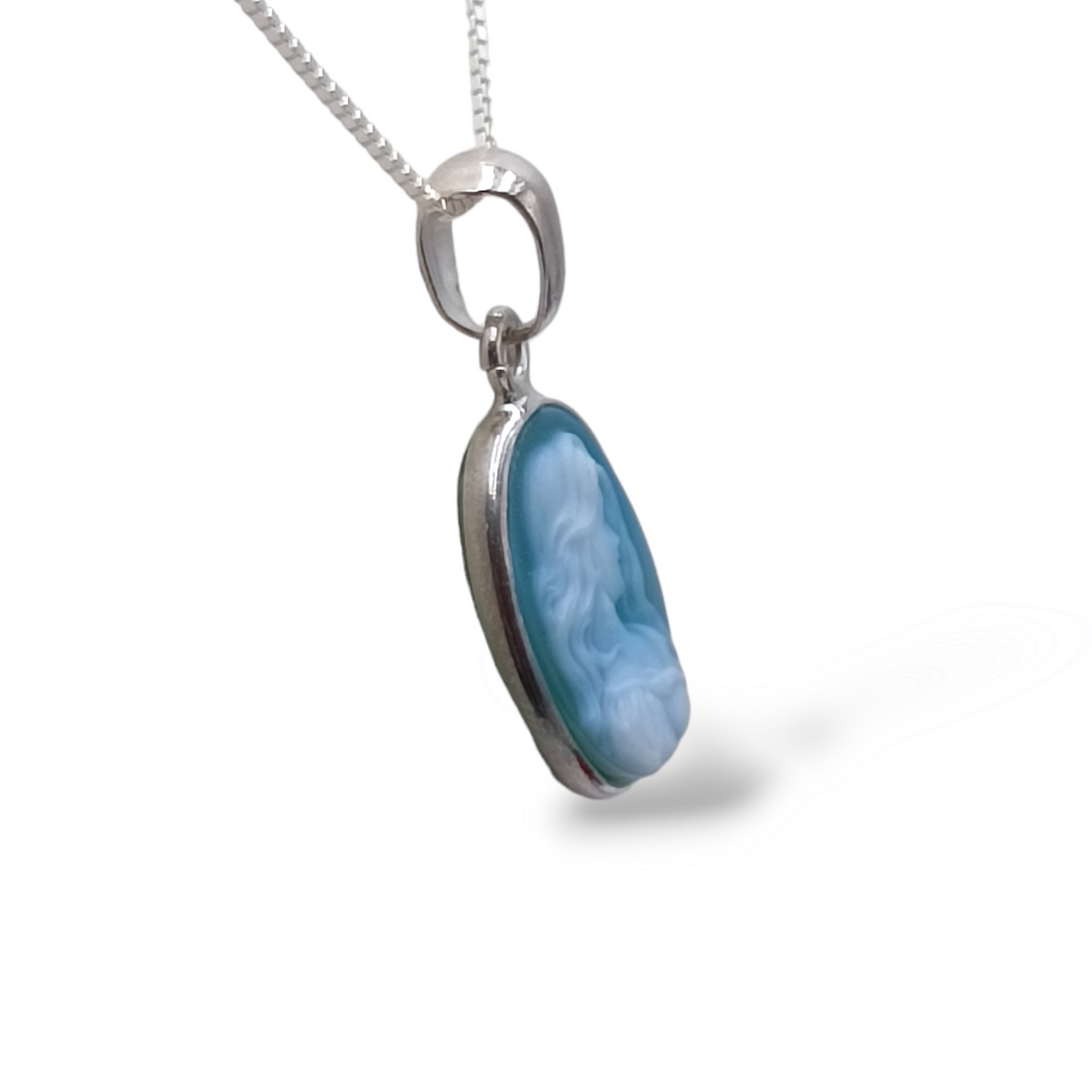 Green Muse Pendant in Green Agate Mounted on Silver