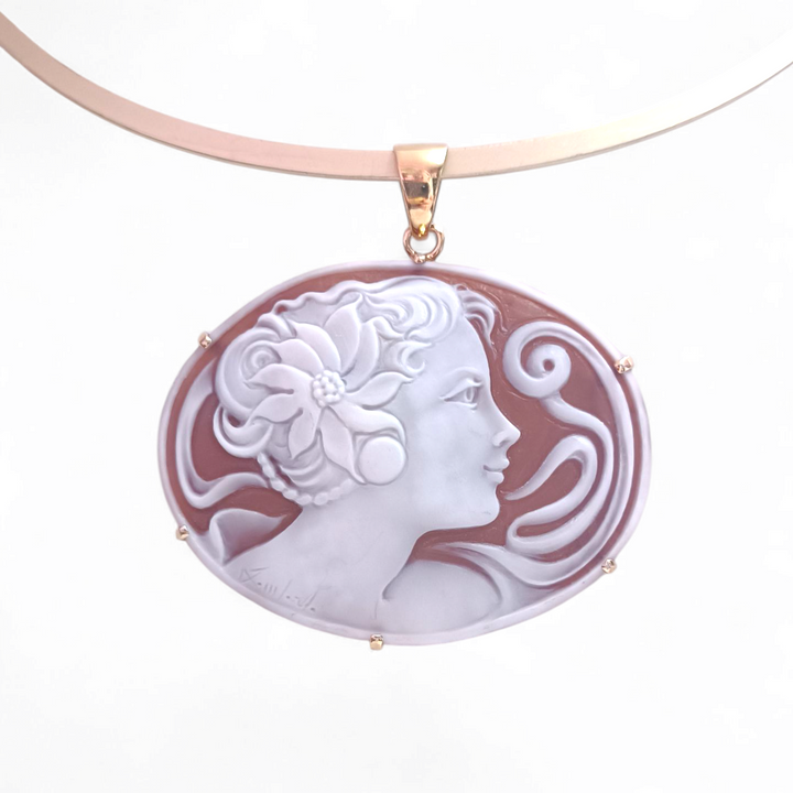 "Lady Aurora" pendant necklace in sardonic cameo