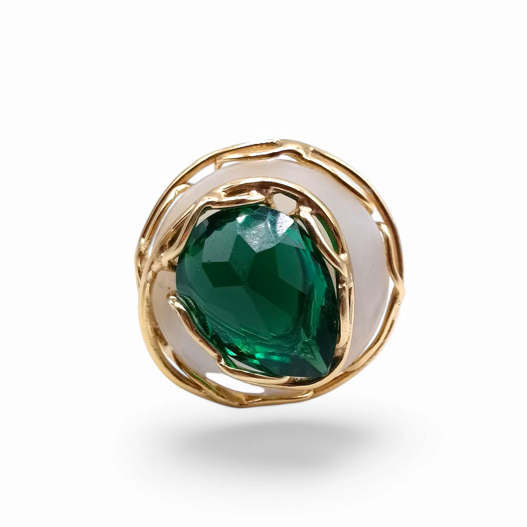 Green hydrothermal quartz and mother of pearl ring mounted on silver