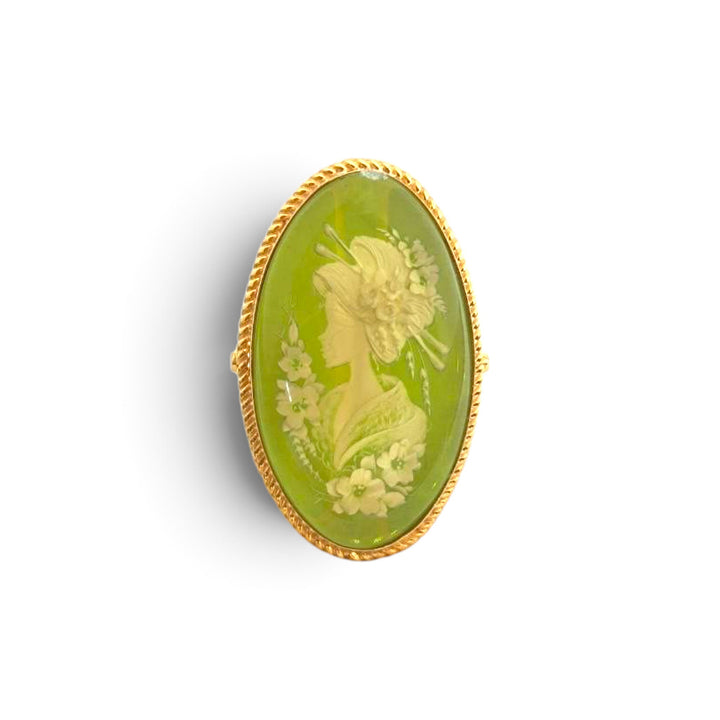 Anello Geisha di Ambra verde montato in Argento Dorato