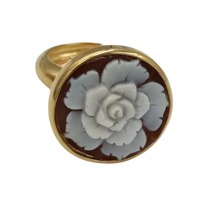 Pink cameo ring mounted on silver