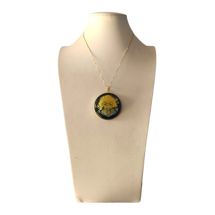Ciondolo Geisha di Ambra montato in Argento Dorato