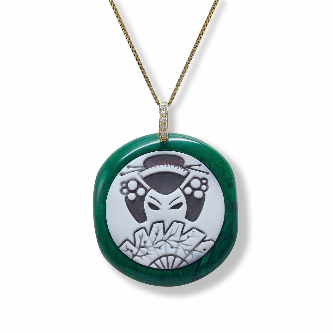 Linea orientale - Collana ciondolo Riko in cammeo montato su malachite Lucia Vitiello Gioielli di Napoli