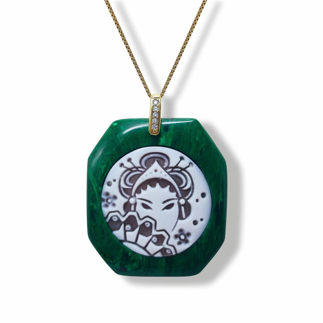 Linea orientale - Collana ciondolo Saki in cammeo montato su pasta di giada Lucia Vitiello Gioielli di Napoli