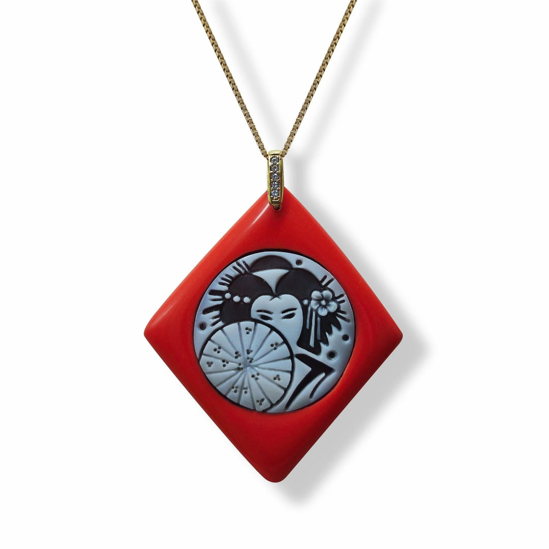 Linea orientale - Collana ciondolo Sasha in cammeo montato su pasta di corallo Lucia Vitiello Gioielli di Napoli