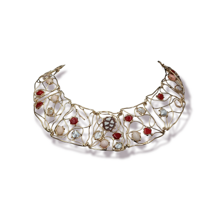 Collana in cammeo e corallo vero montato su argento