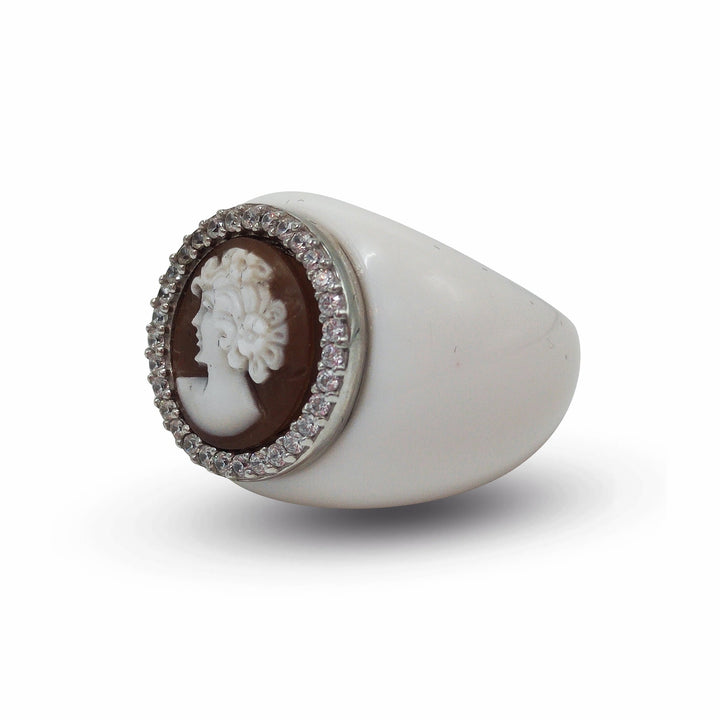 Anello dea in cammeo sardonico, agata e montato su argento Lucia Vitiello Gioielli di Napoli