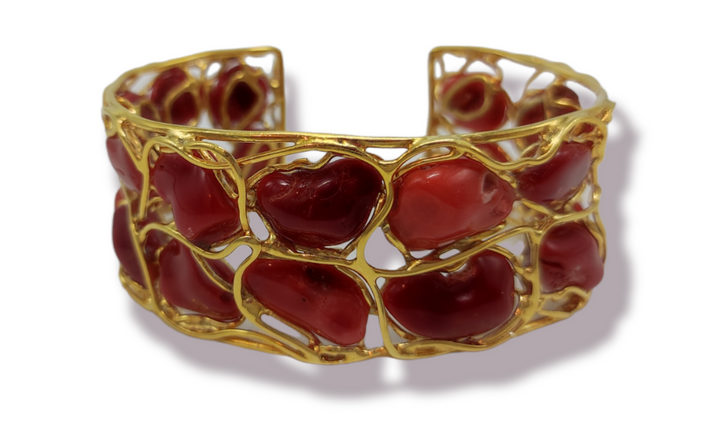 Bracciale schiava in corallo montato su argento